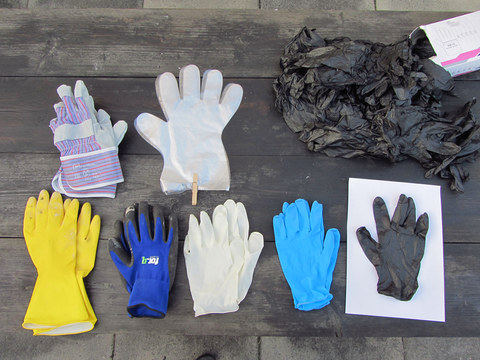 gloves for silicone sealent and oogoo
